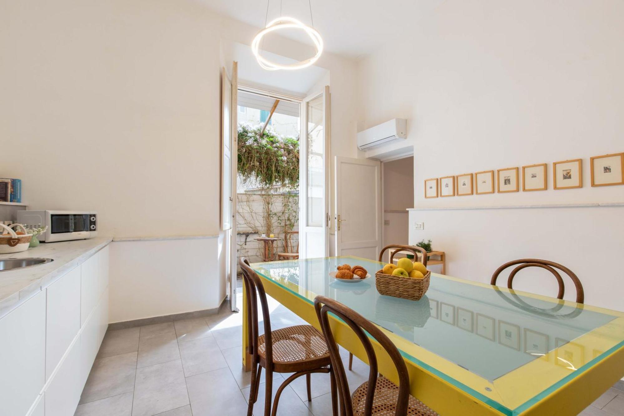 900 - Guest House Livorno Kültér fotó